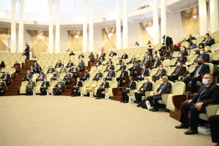 Bakıda beynəlxalq simpozium keçirilib -