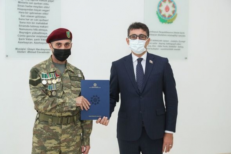 Şəhid ailələrinə mənzil verildi –