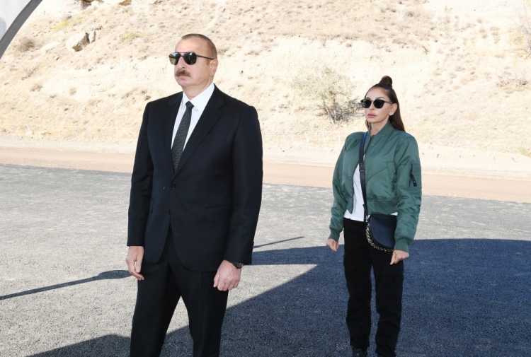 Prezident Qubadlıda yeni yolun təməlini qoydu -