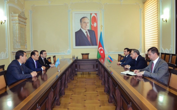 Kamran Əliyev Türk Şurasının Baş katibi ilə görüşüb
