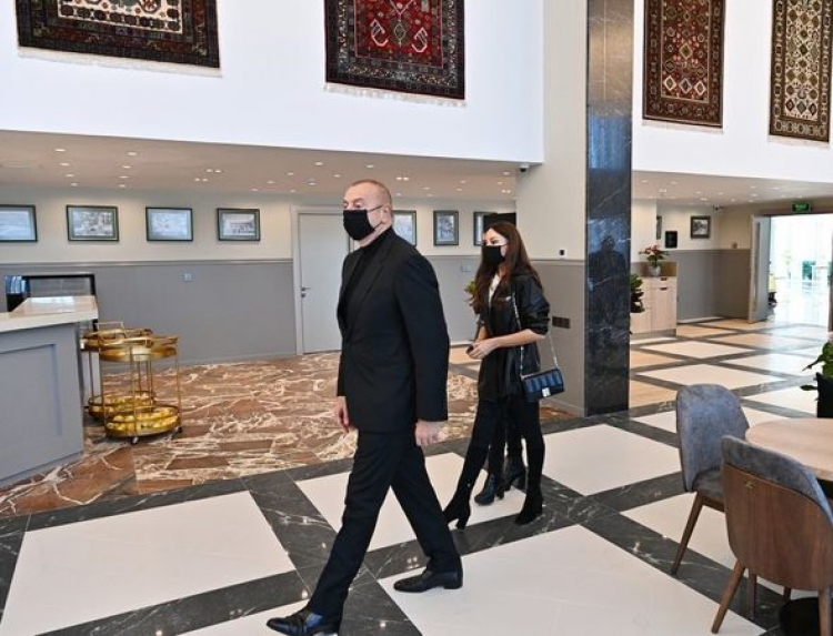 Prezident Quba Olimpiya İdman Kompleksində yenidənqurmadan sonra yaradılan şəraitlə tanış olub -