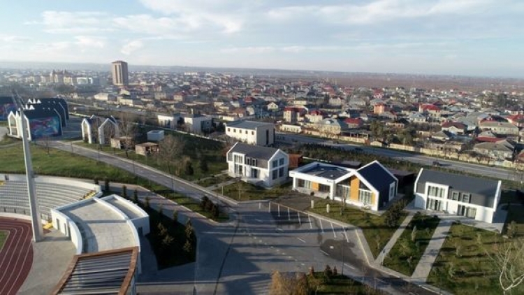 Prezident Quba Olimpiya İdman Kompleksində yenidənqurmadan sonra yaradılan şəraitlə tanış olub -