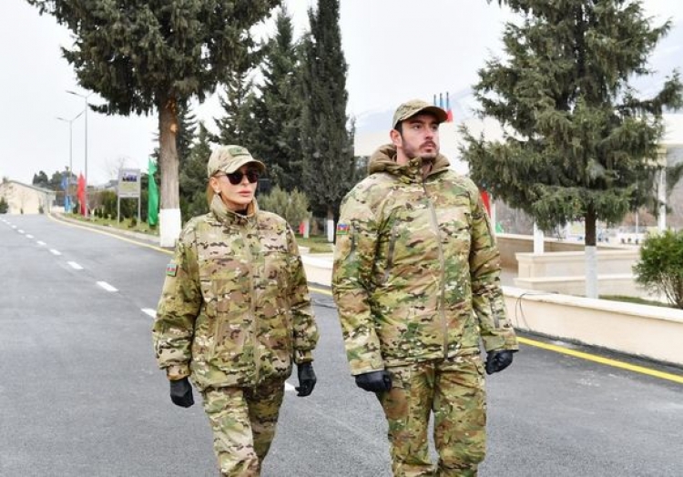 İlham Əliyev Hadrutda hərbi hissənin açılışında iştirak edib -
