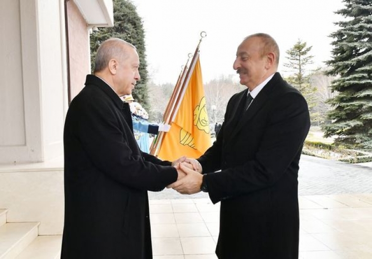Ərdoğan İlham Əliyevlə görüşüb