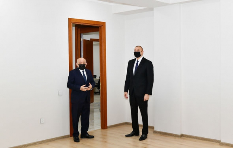 Bakıda İlahiyyat İnstitutunun yeni inzibati binasının açılışı olub