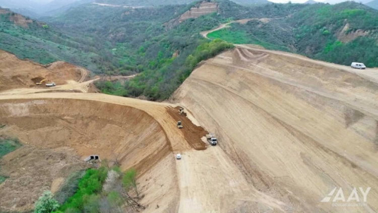 Laçın dəhlizinə alternativ çəkilən yoldan yeni