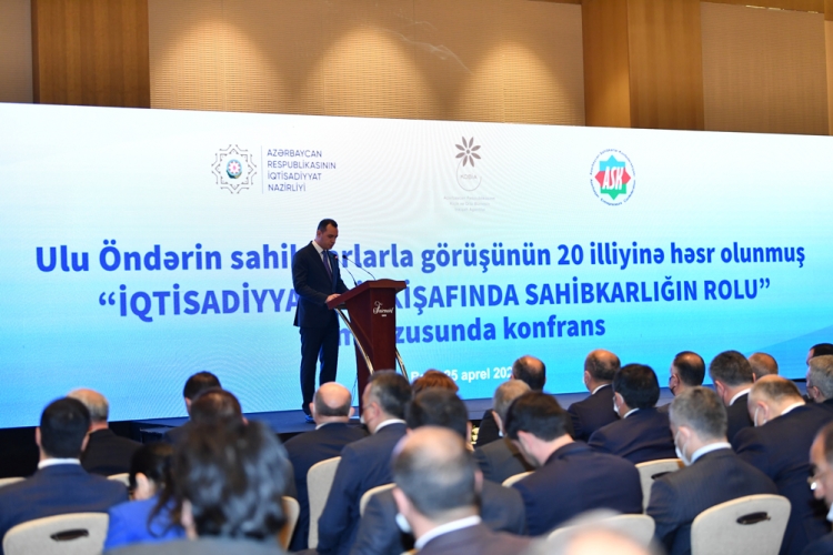 “Sahibkarlar Günü”nə həsr olunmuş konfrans keçirilib -