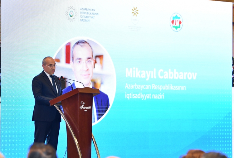 “Sahibkarlar Günü”nə həsr olunmuş konfrans keçirilib -