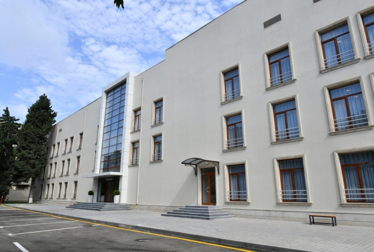 Bakıda 2 nömrəli doğum evi əsaslı təmir olunub