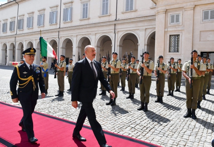 Prezident İlham Əliyev İtaliya Prezidenti ilə görüşüb -