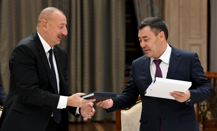 Sadır Japarovun adından Prezident İlham Əliyevin şərəfinə rəsmi qəbul təşkil edilib -