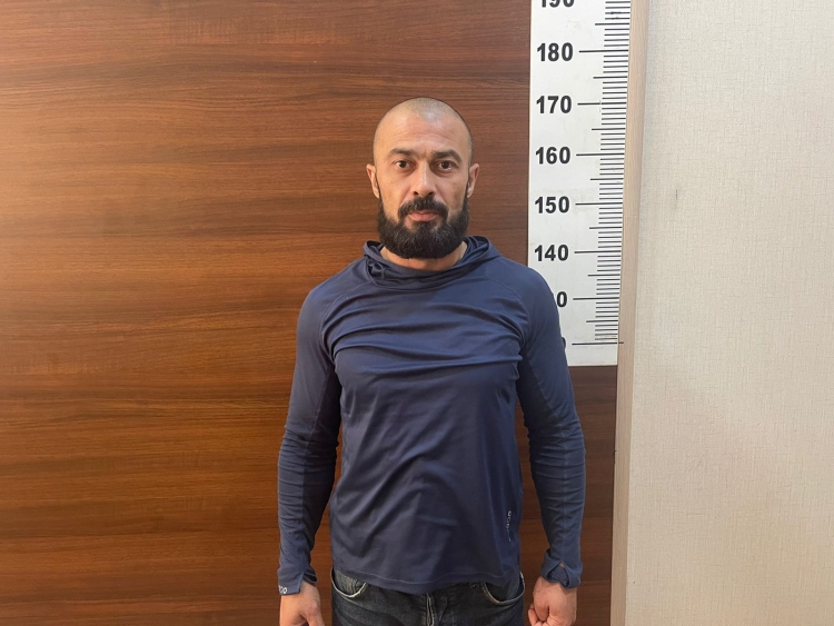 Bakıda evə basqın edən şəxslər saxlanılıblar -