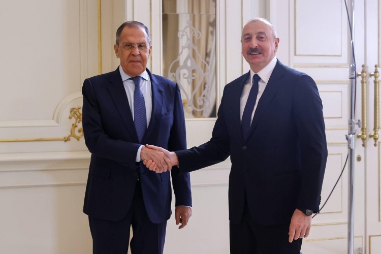 Prezident İlham Əliyev Sergey Lavrovu qəbul edib -
