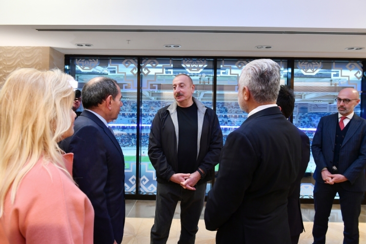 Prezident və birinci xanım “Qarabağ” - “Qalatasaray” matçını izləyiblər -