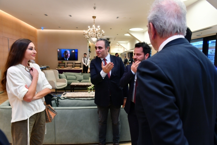 Prezident və birinci xanım “Qarabağ” - “Qalatasaray” matçını izləyiblər -