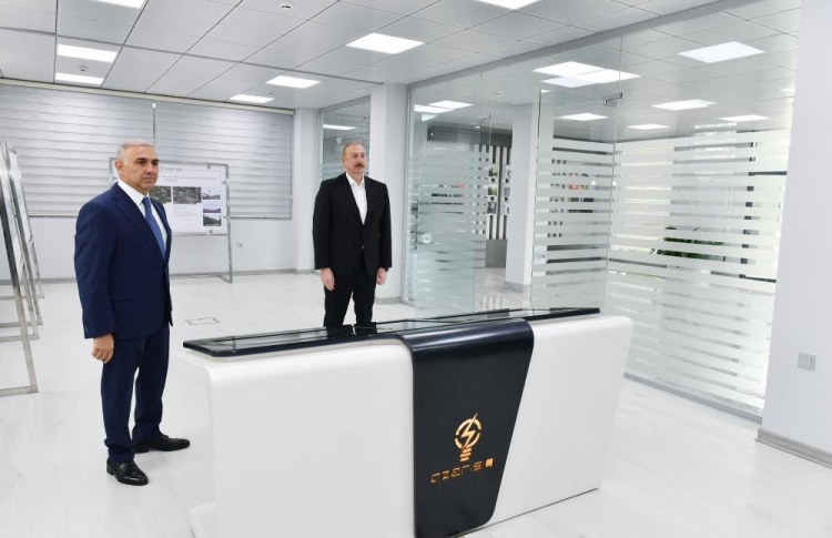 İlham Əliyev “Azərişıq” ASC-nin Salyan Rəqəmsal İdarəetmə Mərkəzinin açılışını edib -