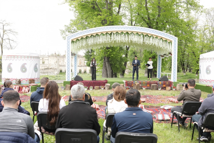 Şuşada “Xarıbülbül” Beynəlxalq Musiqi Festivalı başlayıb