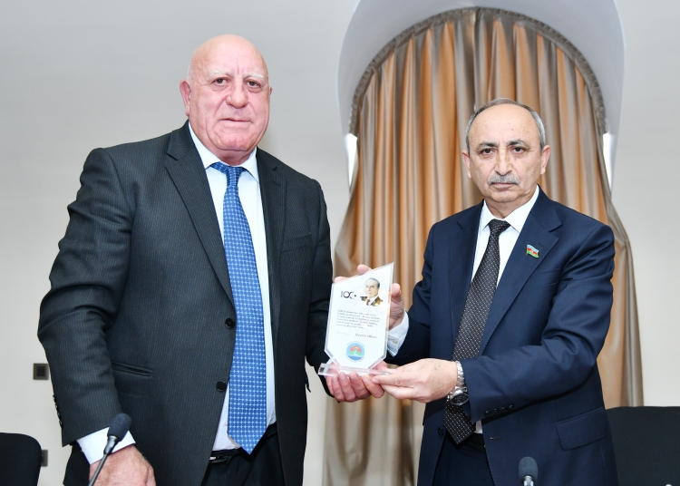 Səyyad Ağbabalının yeni kitabının təqdimatı olub – 