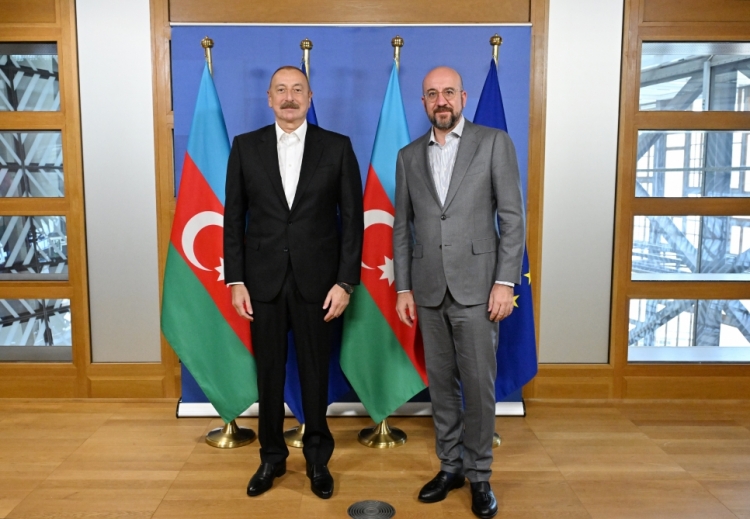 Prezident İlham Əliyev Brüsselə səfər edib