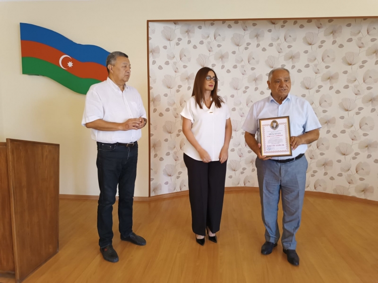 Həsən bəy Zərdabi adına mükafat təqdim olunub -