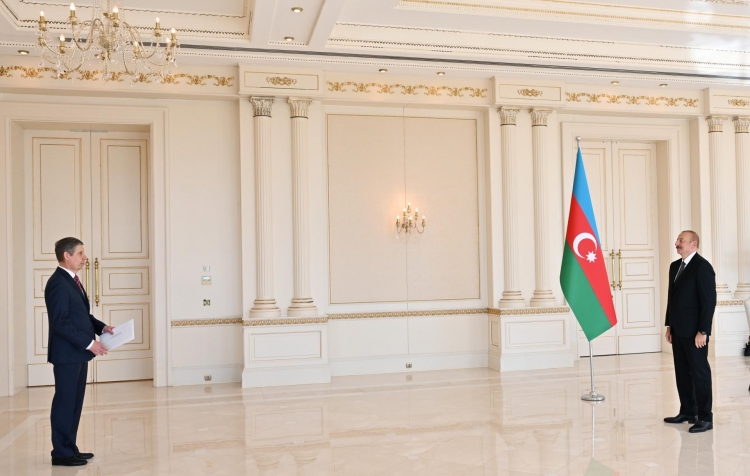 İlham Əliyev Rusiyanın yeni səfirinin etimadnaməsini qəbul edib -