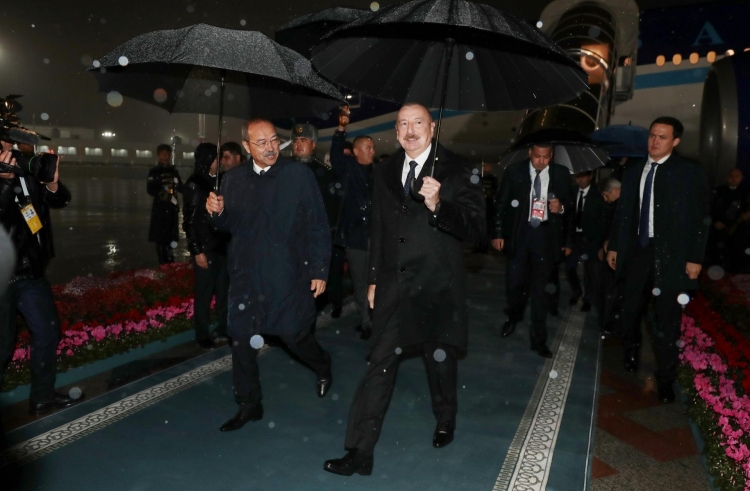 Azərbaycan Prezidenti İlham Əliyev Özbəkistanda səfərdədir -