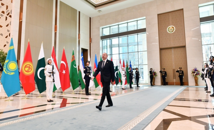 Daşkənddə ECO-nun 16-cı Zirvə toplantısı keçirilib, Prezident İlham Əliyev tədbirdə iştirak edib -
