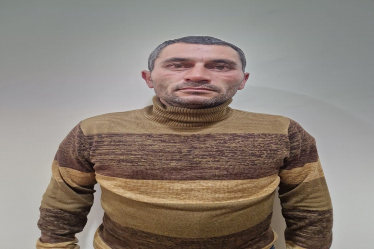 Qusarda tapança satmaq istəyən şəxs saxlanılıb