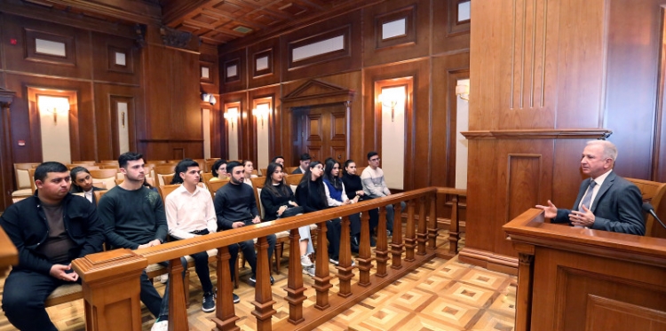 Ali Məhkəmədə tələbələr üçün “Açıq qapı” günü keçirilib -