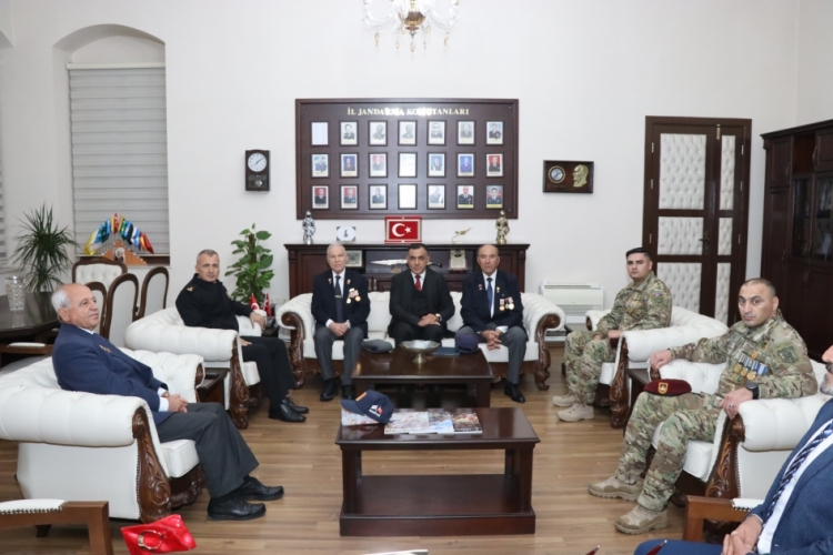 Azərbaycanlı qazilər Mersində