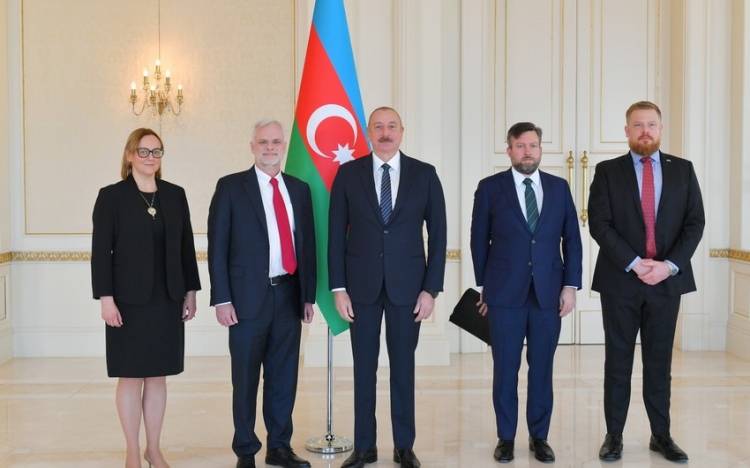 Azərbaycan Prezidenti ABŞ-nin yeni təyin olunmuş səfirinin etimadnaməsini qəbul edib -