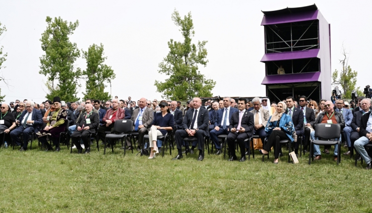 Prezident və birinci xanım Şuşada “Xarıbülbül” festivalında iştirak ediblər -