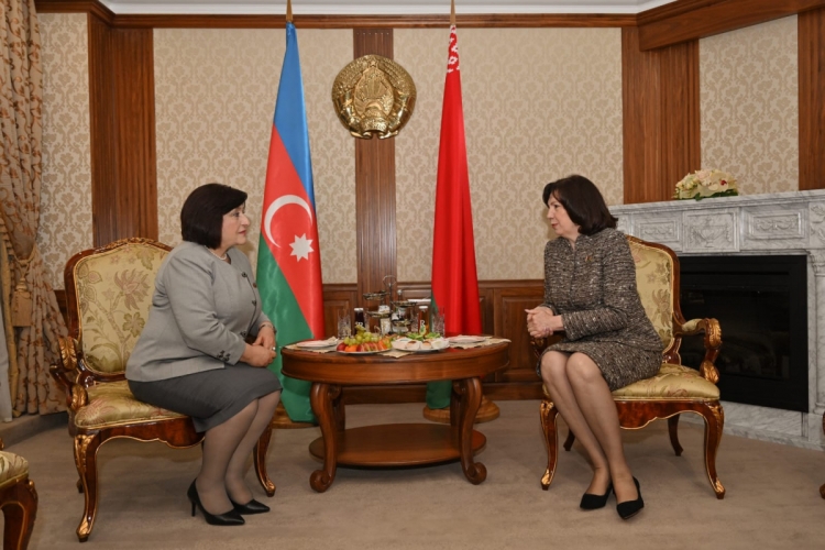 Sahibə Qafarova Minskə gedib