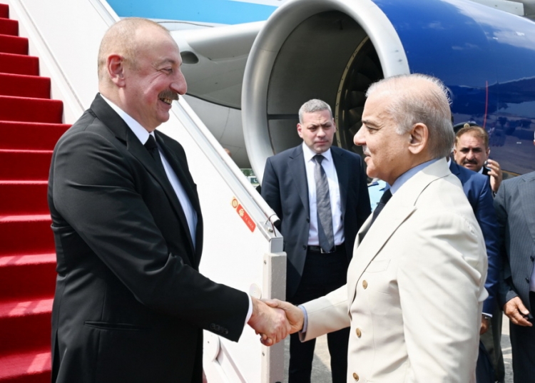 Azərbaycan Prezidenti Pakistana dövlət səfəri edib -