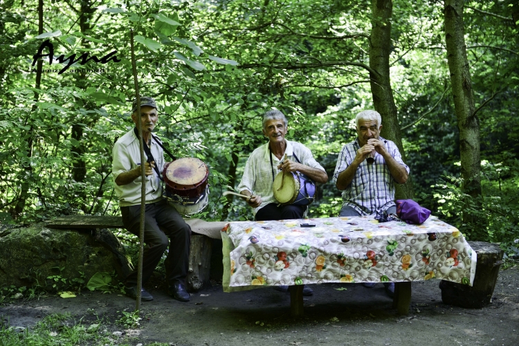 Cənnətdən bir damcı "oğurluq" -