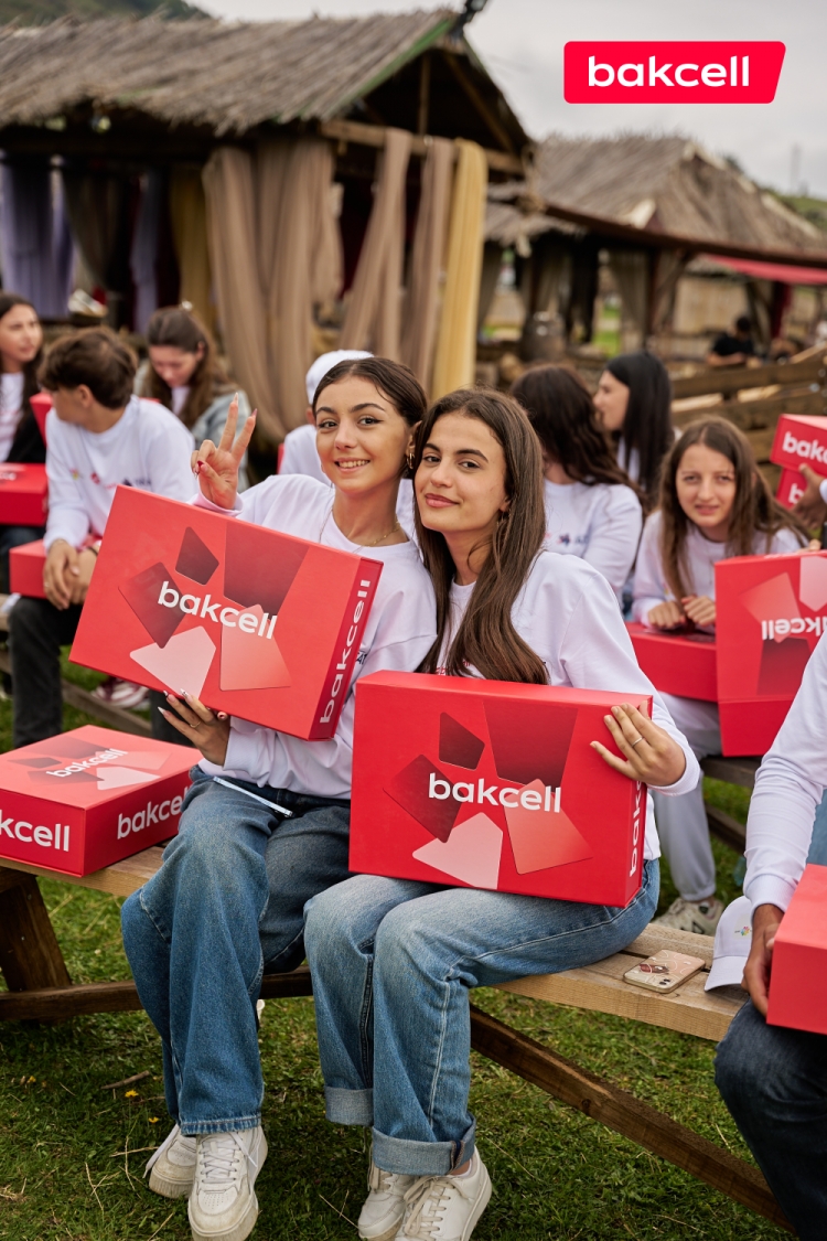 “Bakcell”in dəstəyi ilə şəhid övladları üçün yay düşərgəsi təşkil olunub