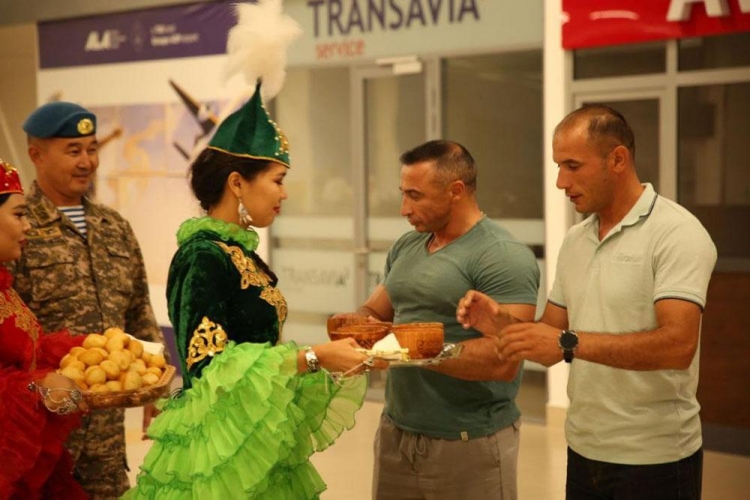 Azərbaycan və Qazaxıstan hərbçiləri qanunsuz silahlı birləşmələrin zərərsizləşdirilməsini məşq edəcəklər -