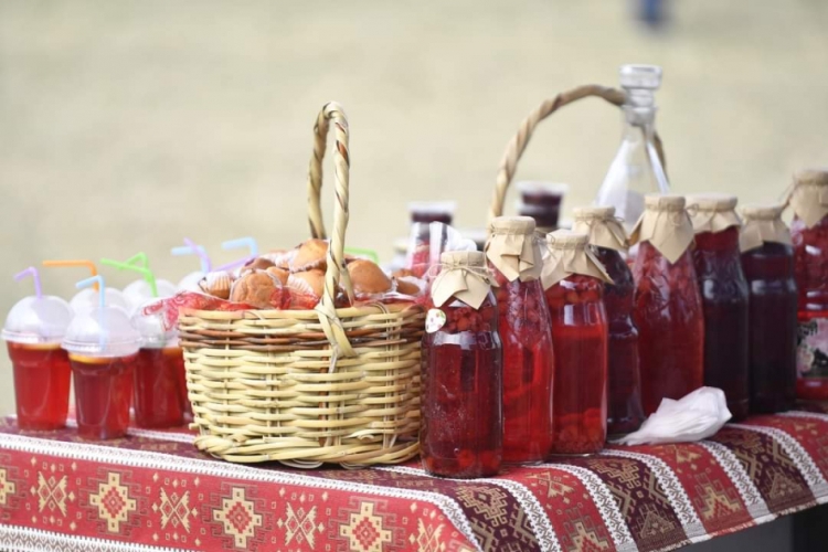 İlk dəfə “Moruq Festivalı” keçirilib