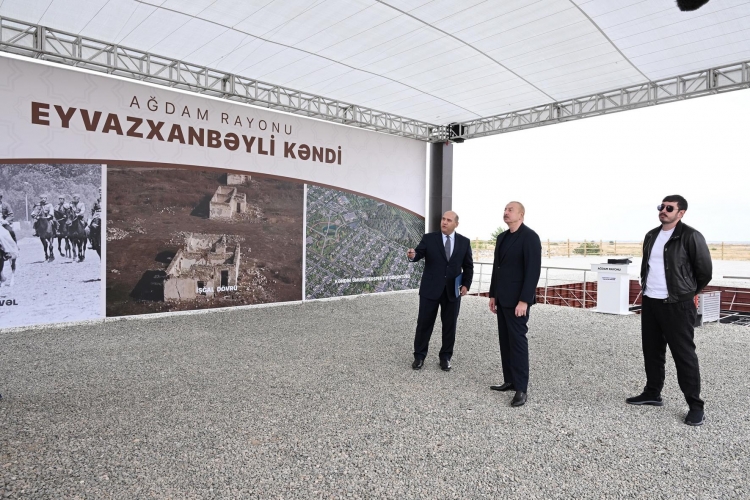 Prezident Ağdamın Eyvazxanbəyli kəndinin təməlqoyma mərasimində iştirak edib -