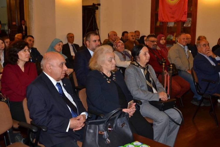 Qənirə Paşayeva adına təqaüd