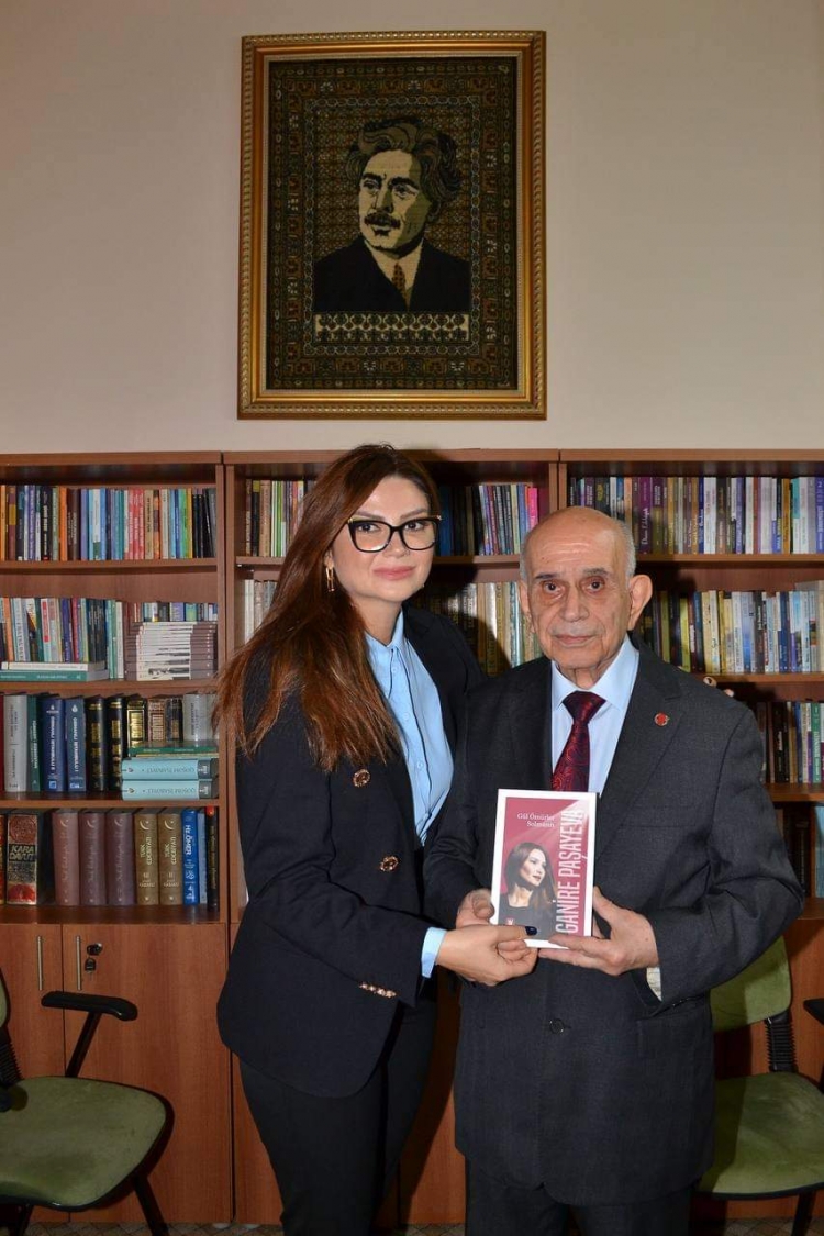 Qənirə Paşayeva adına təqaüd