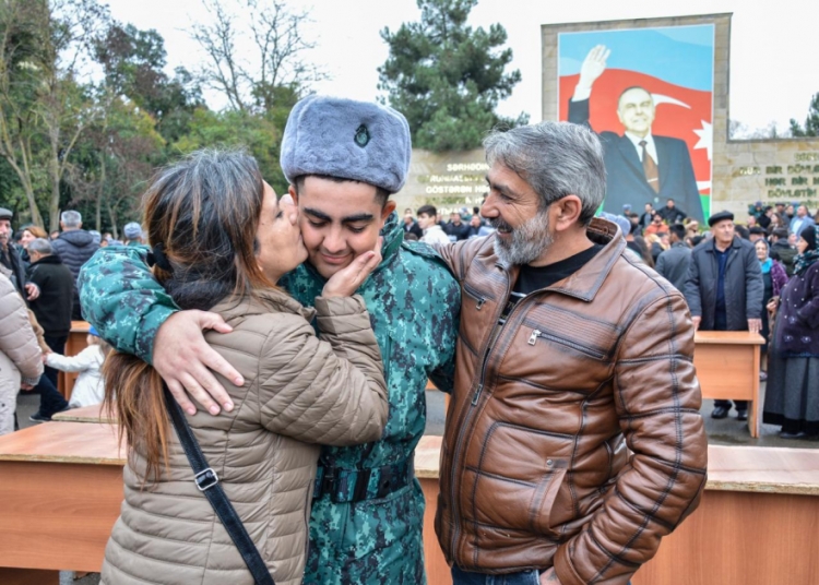 Gənc əsgərlərin andiçmə mərasimi keçirilib
