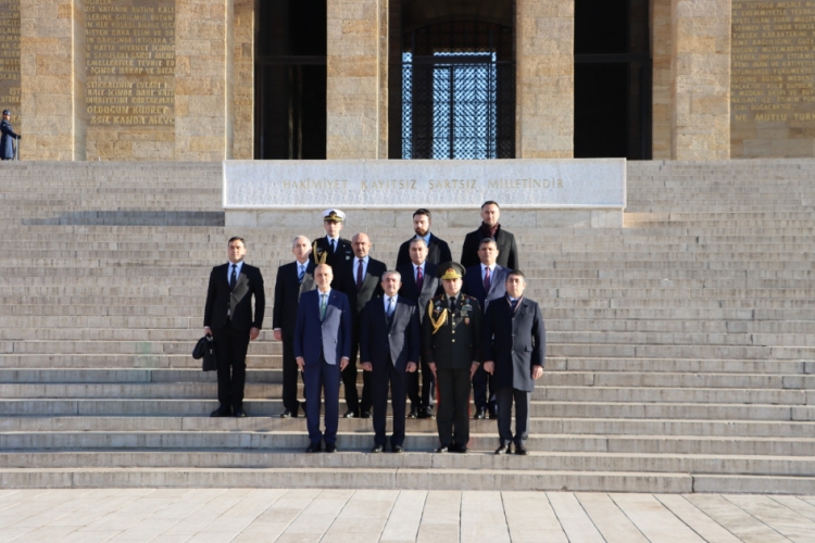 DSX rəisi Atatürkün məqbərəsini ziyarət edib