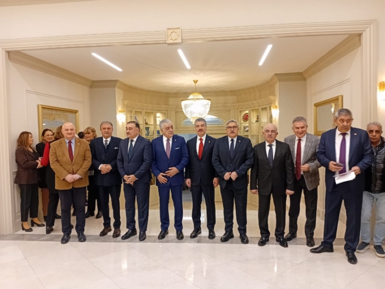 Şamil Ayrıma “Heydər Əliyevin 100 illiyi” medalı təqdim olunub