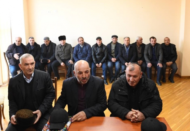 Gəncədə keçmiş məcburi köçkünlərin müraciətləri dinlənilib