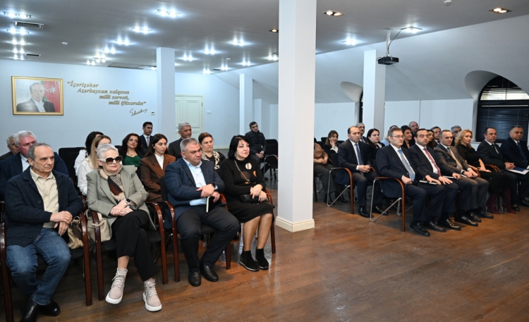 Rüfət Mahmud vəzifəsinin icrasına başlayıb