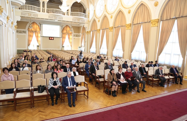 AMEA Rəyasət Heyətinin növbəti iclası keçirilib