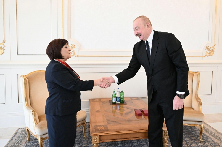 Prezident Sahibə Qafarovanı “Şərəf” ordeni ilə təltif edib -