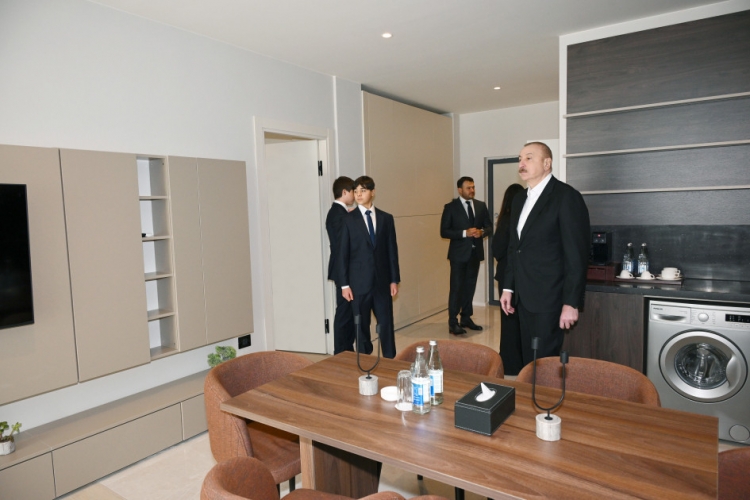 Prezident və birinci xanım “Sea Breeze”də -