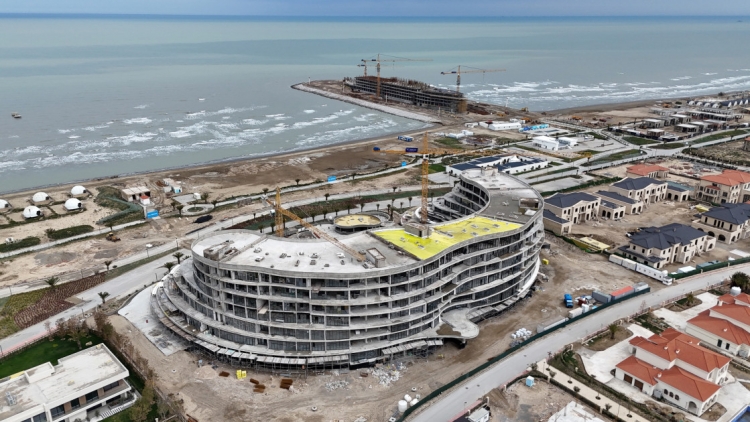 Prezident və birinci xanım “Sea Breeze”də -